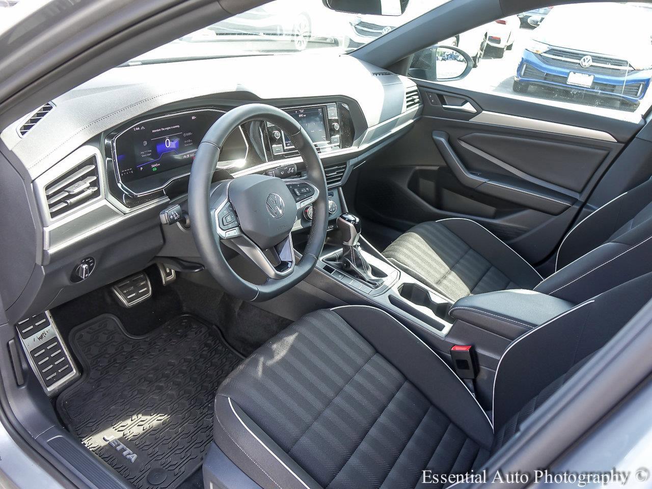 2024 Volkswagen Jetta Vehicle Photo in Saint Charles, IL 60174