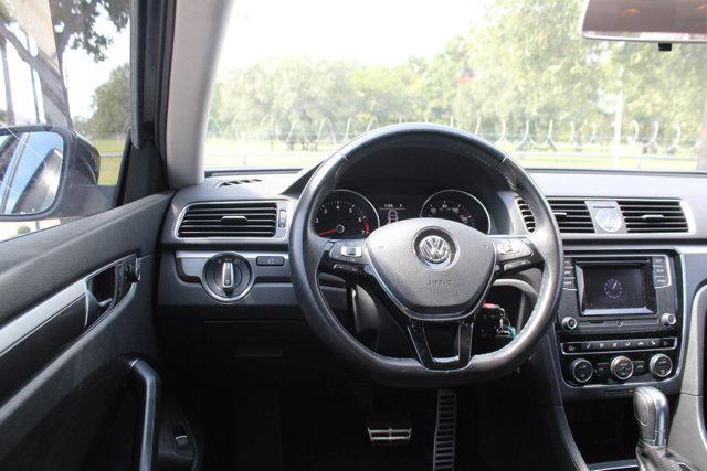 2016 Volkswagen Passat Vehicle Photo in HOUSTON, TX 77090