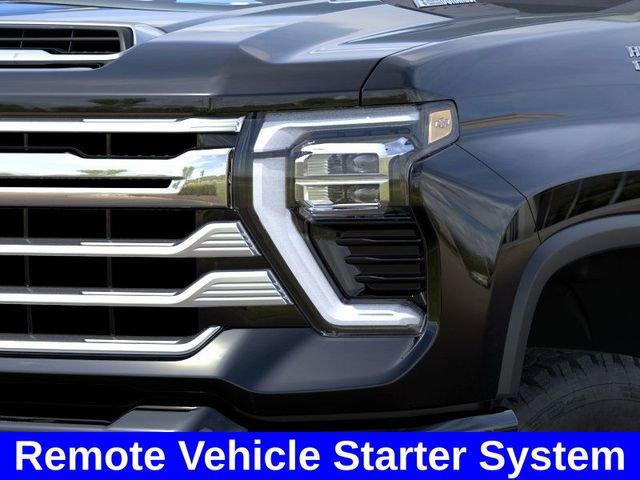 2025 Chevrolet Silverado 2500 HD Vehicle Photo in BROCKTON, MA 02301-7113