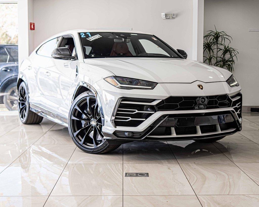 2021 Lamborghini Urus Vehicle Photo in Saint Charles, IL 60174