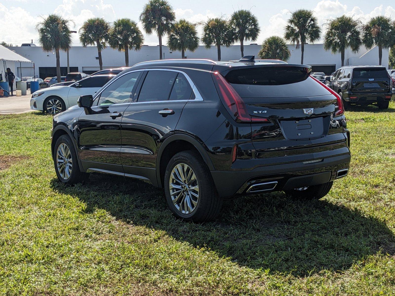 2024 Cadillac XT4 Vehicle Photo in WEST PALM BEACH, FL 33407-3296