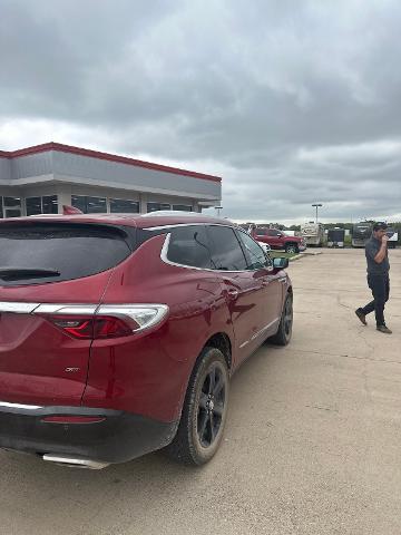 2024 Buick Enclave Vehicle Photo in Cleburne, TX 76033