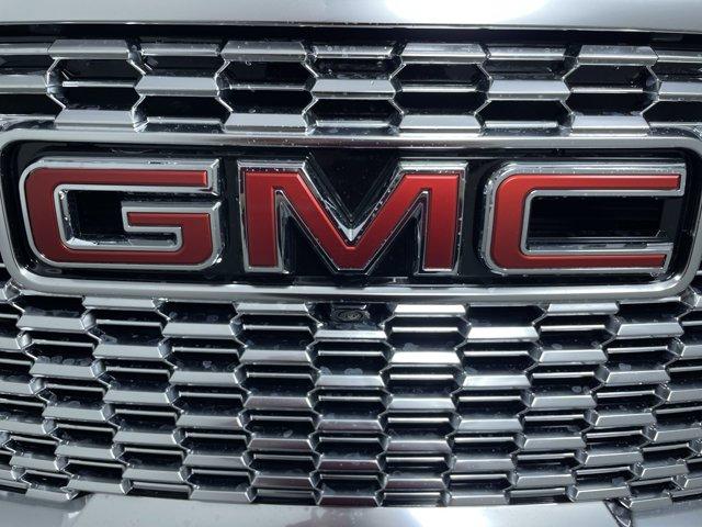 2024 GMC Yukon Vehicle Photo in GILBERT, AZ 85297-0402