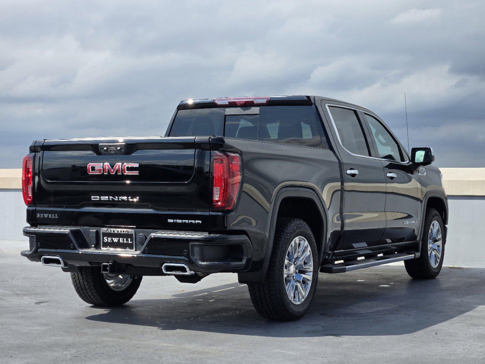 2024 GMC Sierra 1500 Vehicle Photo in DALLAS, TX 75209-3016