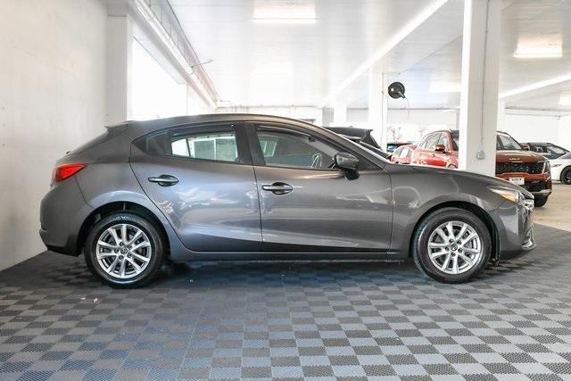 2018 Mazda Mazda3 5-Door Vehicle Photo in Everett, WA 98204