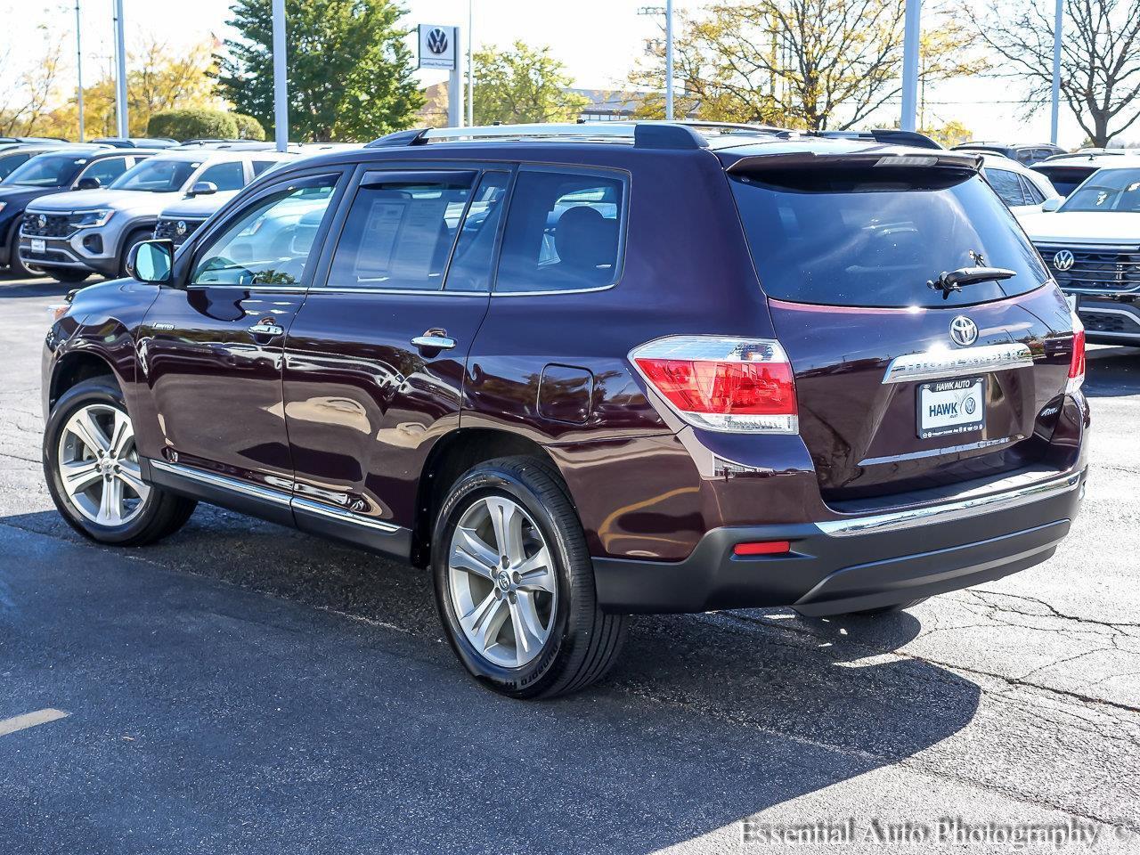 2013 Toyota Highlander Vehicle Photo in Plainfield, IL 60586