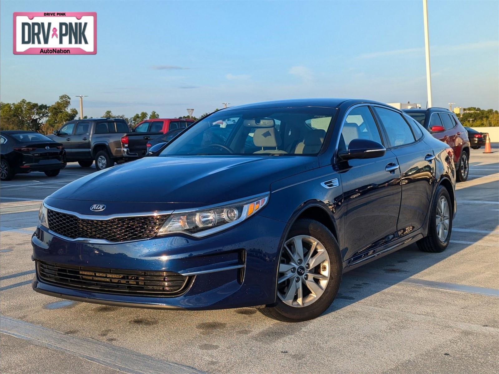 2017 Kia Optima Vehicle Photo in Ft. Myers, FL 33907