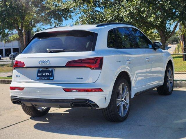 2025 Audi Q5 Vehicle Photo in HOUSTON, TX 77090