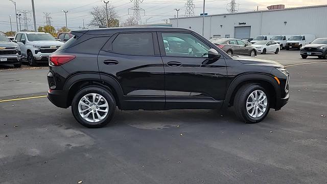 2024 Chevrolet Trailblazer Vehicle Photo in JOLIET, IL 60435-8135