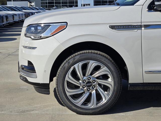 2024 Lincoln Navigator Vehicle Photo in Stephenville, TX 76401-3713