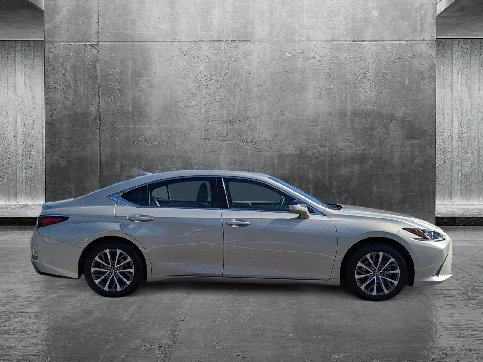 2022 Lexus ES 350 Vehicle Photo in Clearwater, FL 33761