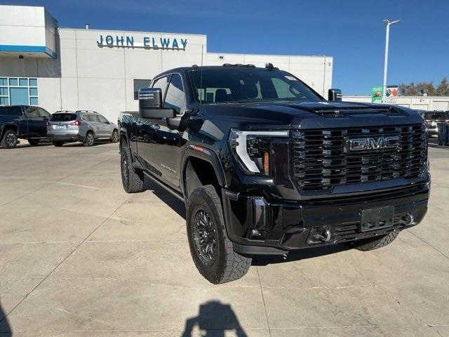 2024 GMC Sierra 3500HD Vehicle Photo in ENGLEWOOD, CO 80113-6708