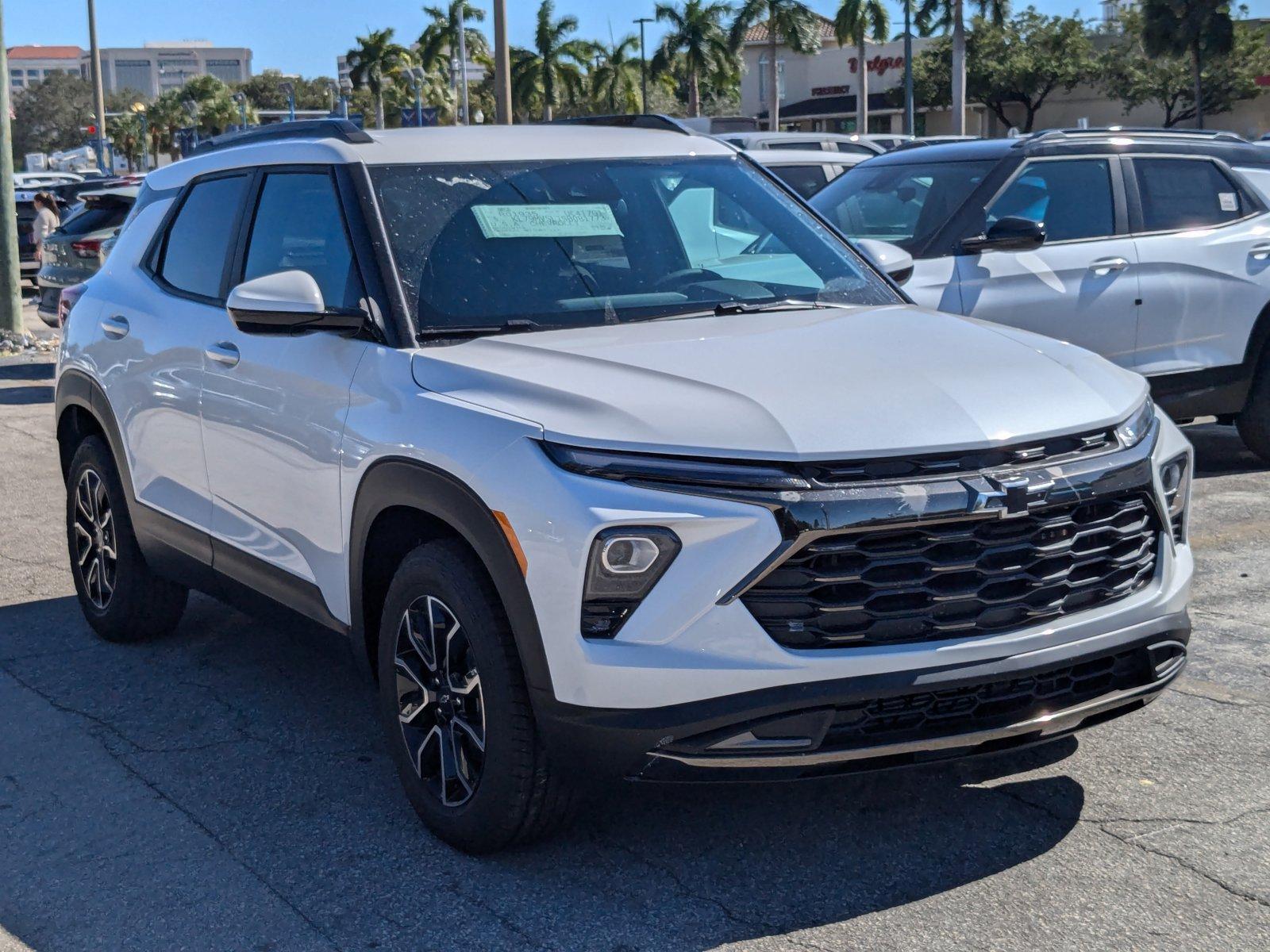 2025 Chevrolet Trailblazer Vehicle Photo in MIAMI, FL 33134-2699