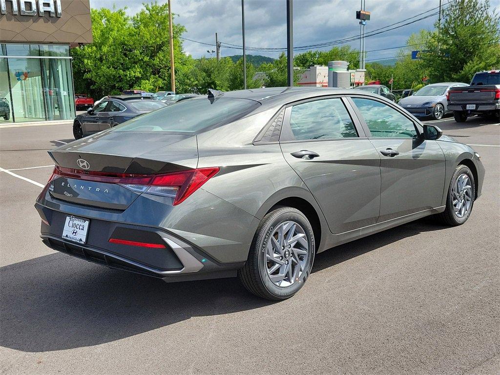 2024 Hyundai ELANTRA Vehicle Photo in Muncy, PA 17756