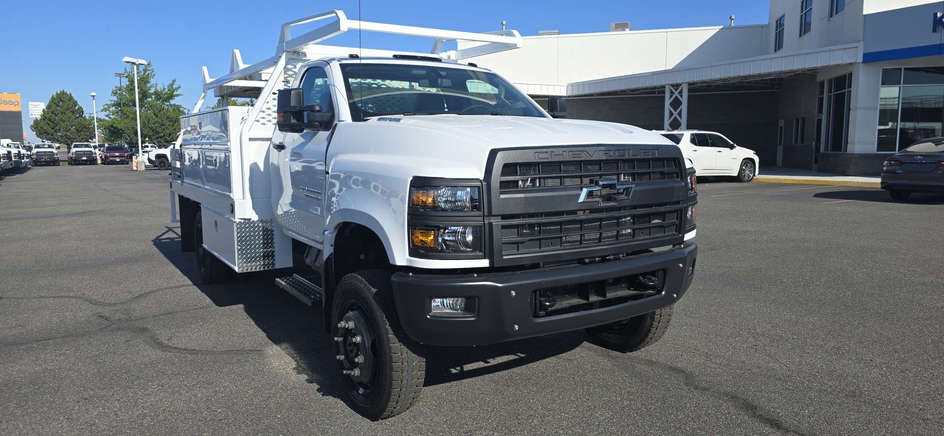 2024 Chevrolet Silverado Chassis Cab Vehicle Photo in POST FALLS, ID 83854-5365
