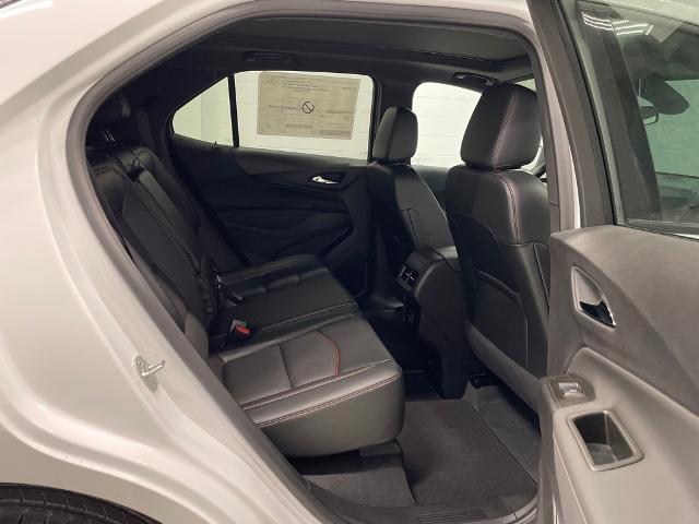 2024 Chevrolet Equinox Vehicle Photo in ROGERS, MN 55374-9422