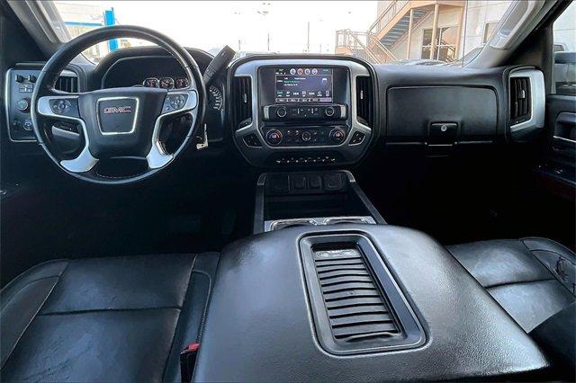 2018 GMC Sierra 2500HD Vehicle Photo in TOPEKA, KS 66609-0000