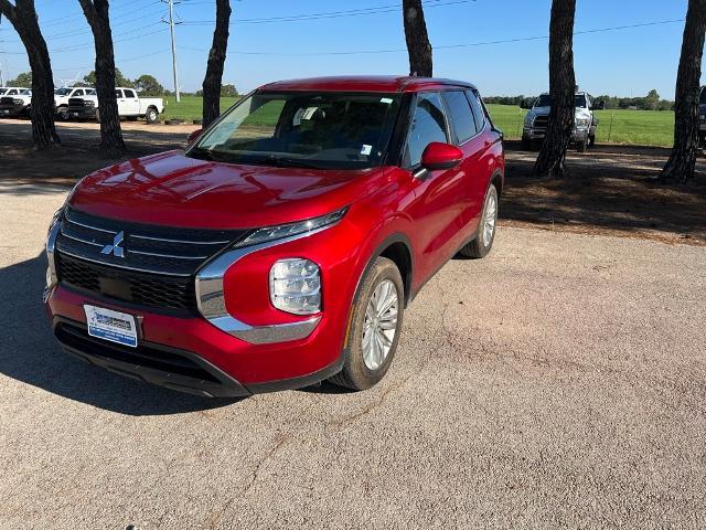 2022 Mitsubishi Outlander Vehicle Photo in EASTLAND, TX 76448-3020