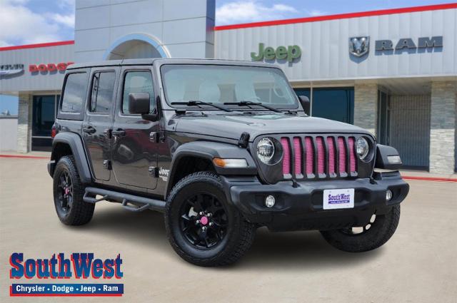 2019 Jeep Wrangler Unlimited Vehicle Photo in Cleburne, TX 76033