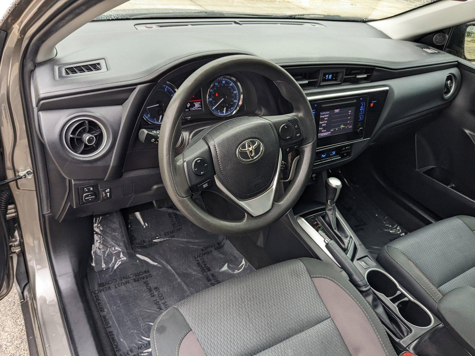 2019 Toyota Corolla Vehicle Photo in Davie, FL 33331