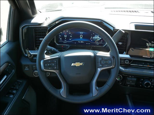 2025 Chevrolet Silverado 3500 HD Vehicle Photo in MAPLEWOOD, MN 55119-4794