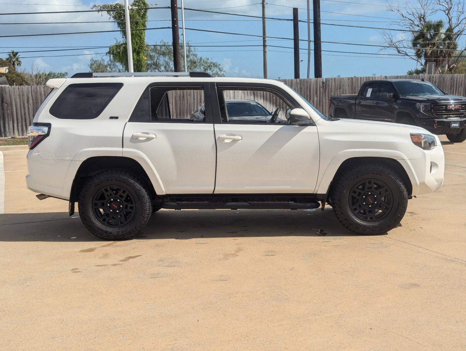 2020 Toyota 4Runner Vehicle Photo in CORPUS CHRISTI, TX 78412-4902