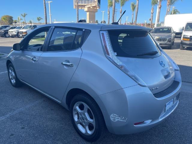 2011 Nissan LEAF Vehicle Photo in VENTURA, CA 93003-8585