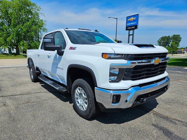 2024 Chevrolet Silverado 2500 HD Vehicle Photo in TWO RIVERS, WI 54241-1823