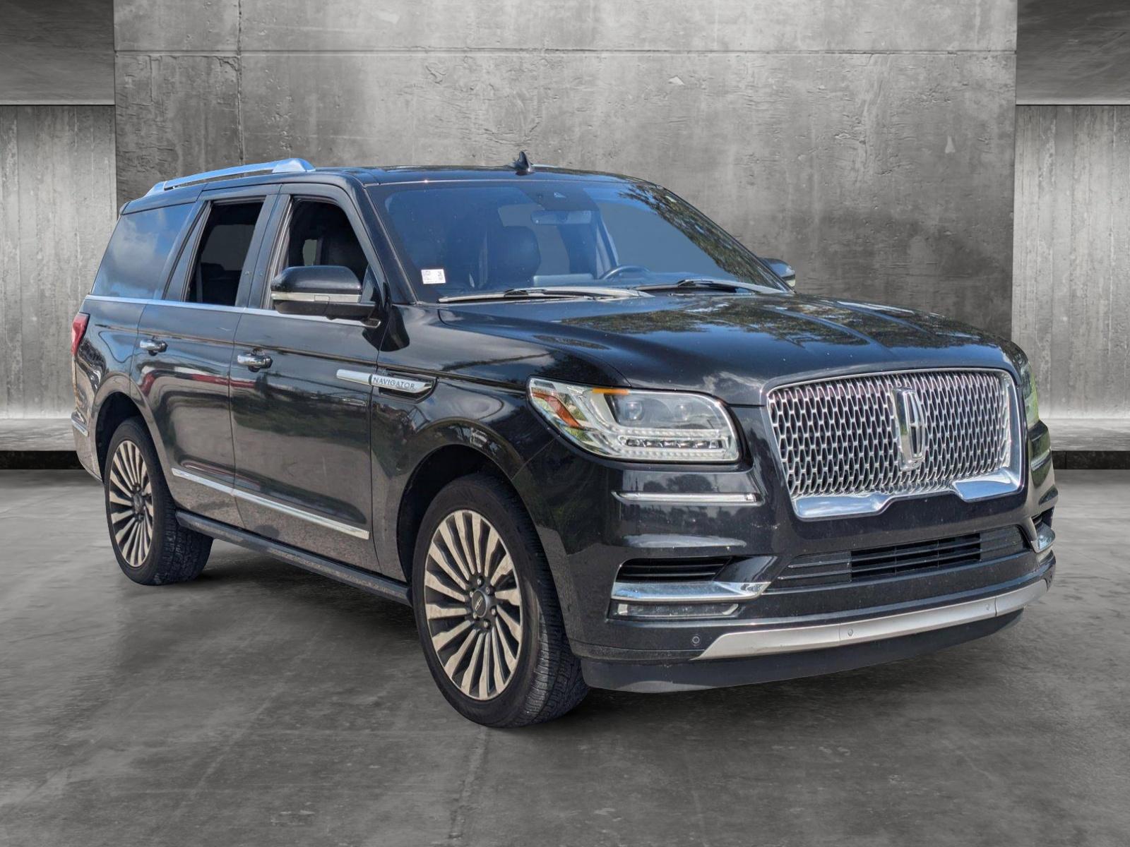 2019 Lincoln Navigator Vehicle Photo in Sarasota, FL 34231