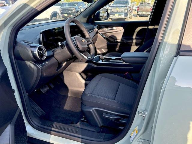 2025 Chevrolet Equinox Vehicle Photo in GREELEY, CO 80634-4125