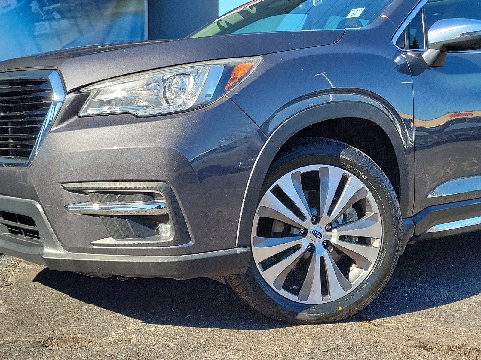 2020 Subaru Ascent Vehicle Photo in Saint Charles, IL 60174