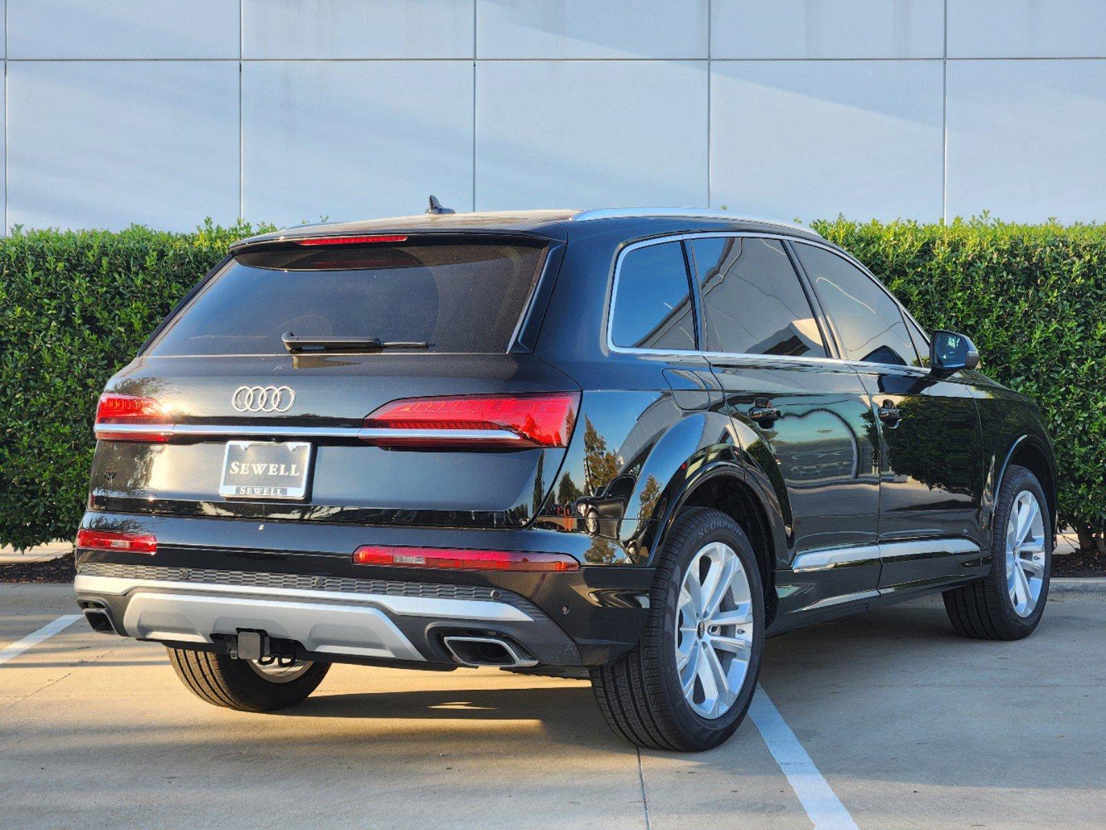 2025 Audi Q7 Vehicle Photo in MCKINNEY, TX 75070