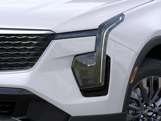 2025 Cadillac XT4 Vehicle Photo in MEDINA, OH 44256-9631