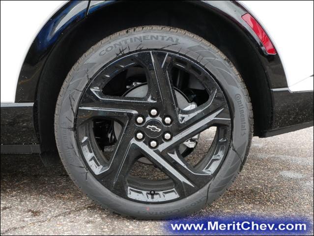 2025 Chevrolet Equinox EV Vehicle Photo in MAPLEWOOD, MN 55119-4794