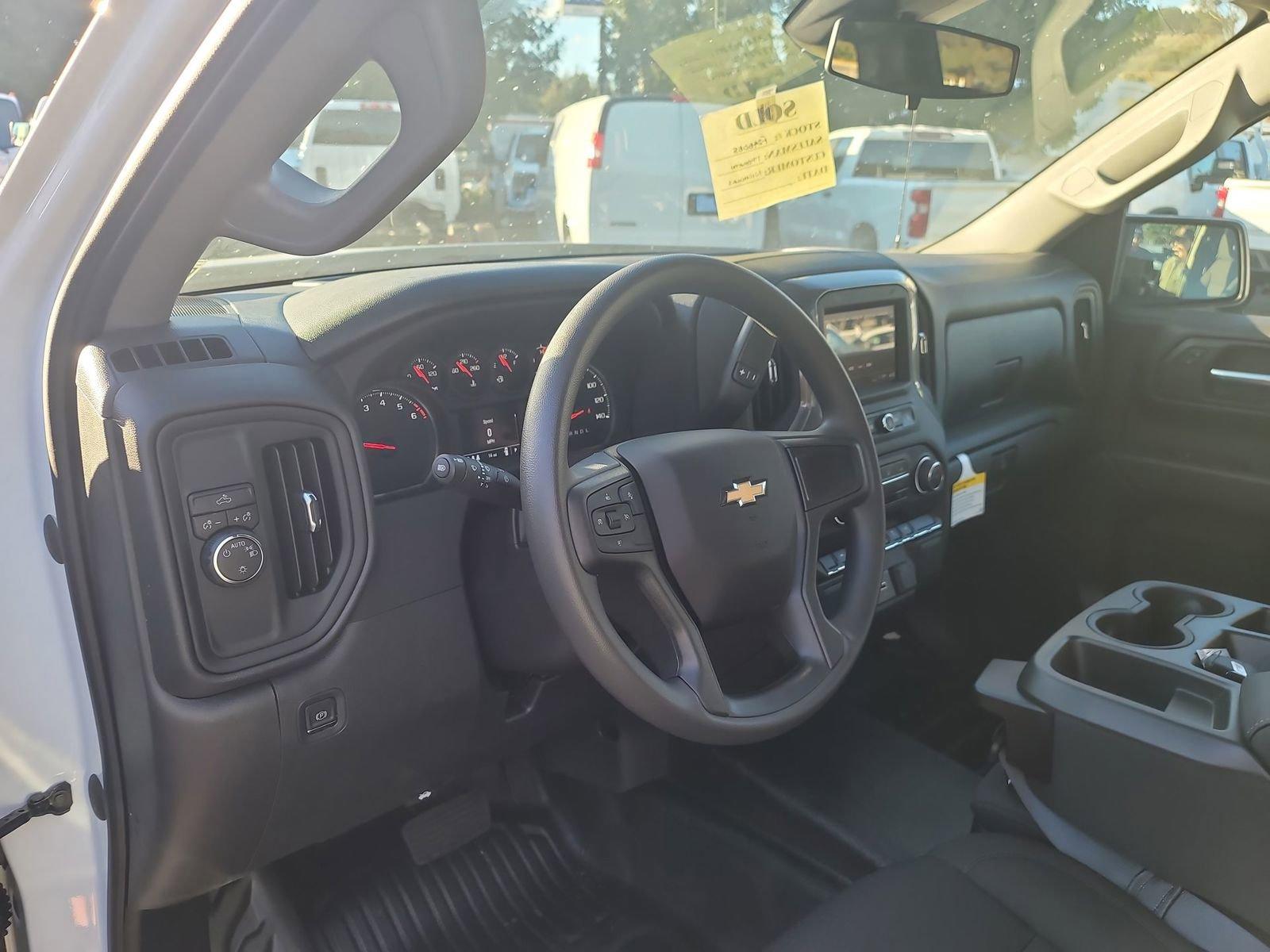 2024 Chevrolet Silverado 1500 Vehicle Photo in LA MESA, CA 91942-8211