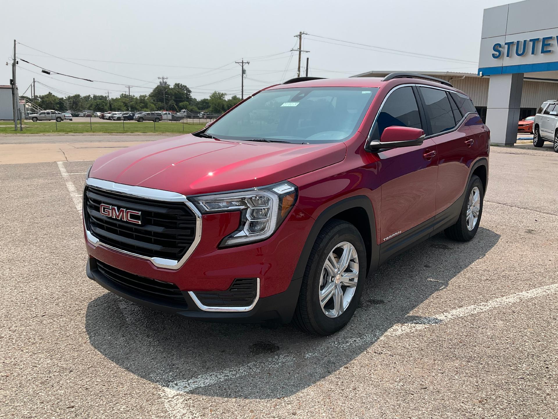 2024 GMC Terrain Vehicle Photo in PONCA CITY, OK 74601-1036