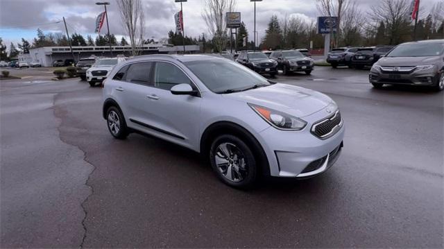 Used 2019 Kia Niro LX with VIN KNDCB3LC2K5292030 for sale in Mcminnville, OR