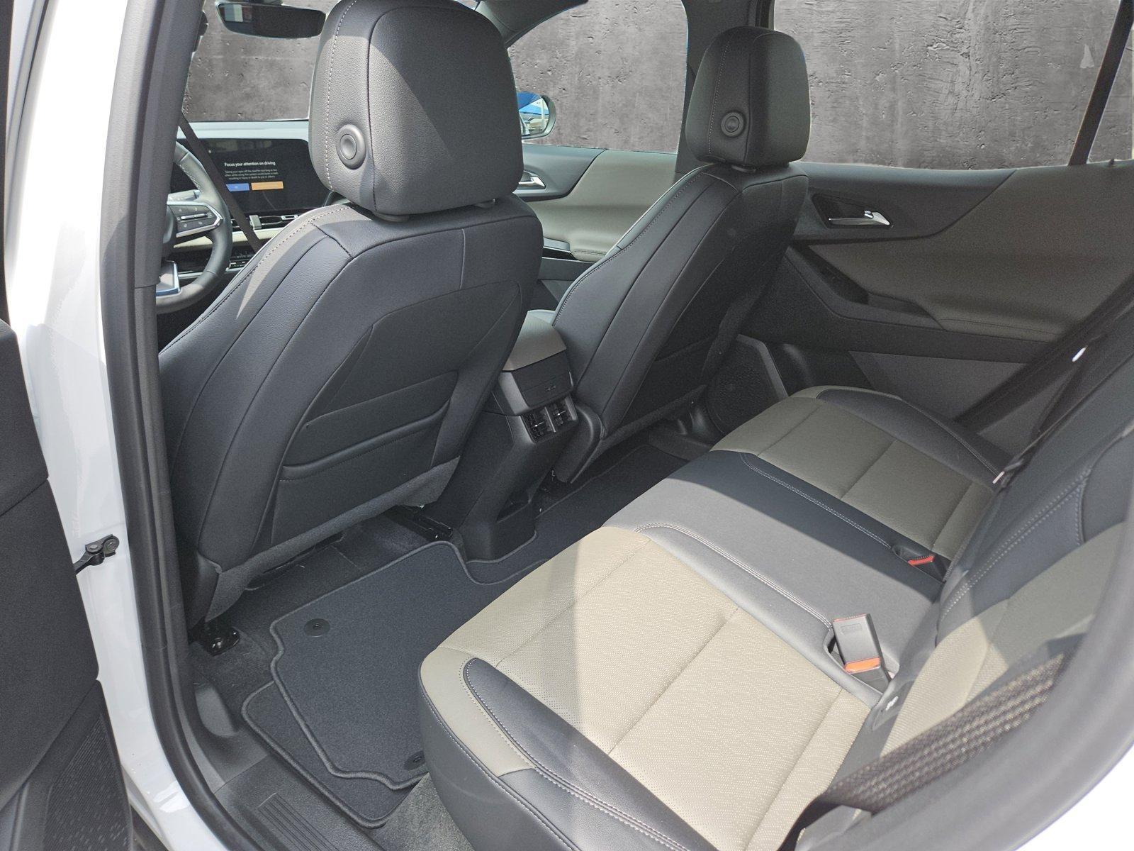 2025 Chevrolet Equinox Vehicle Photo in NORTH RICHLAND HILLS, TX 76180-7199