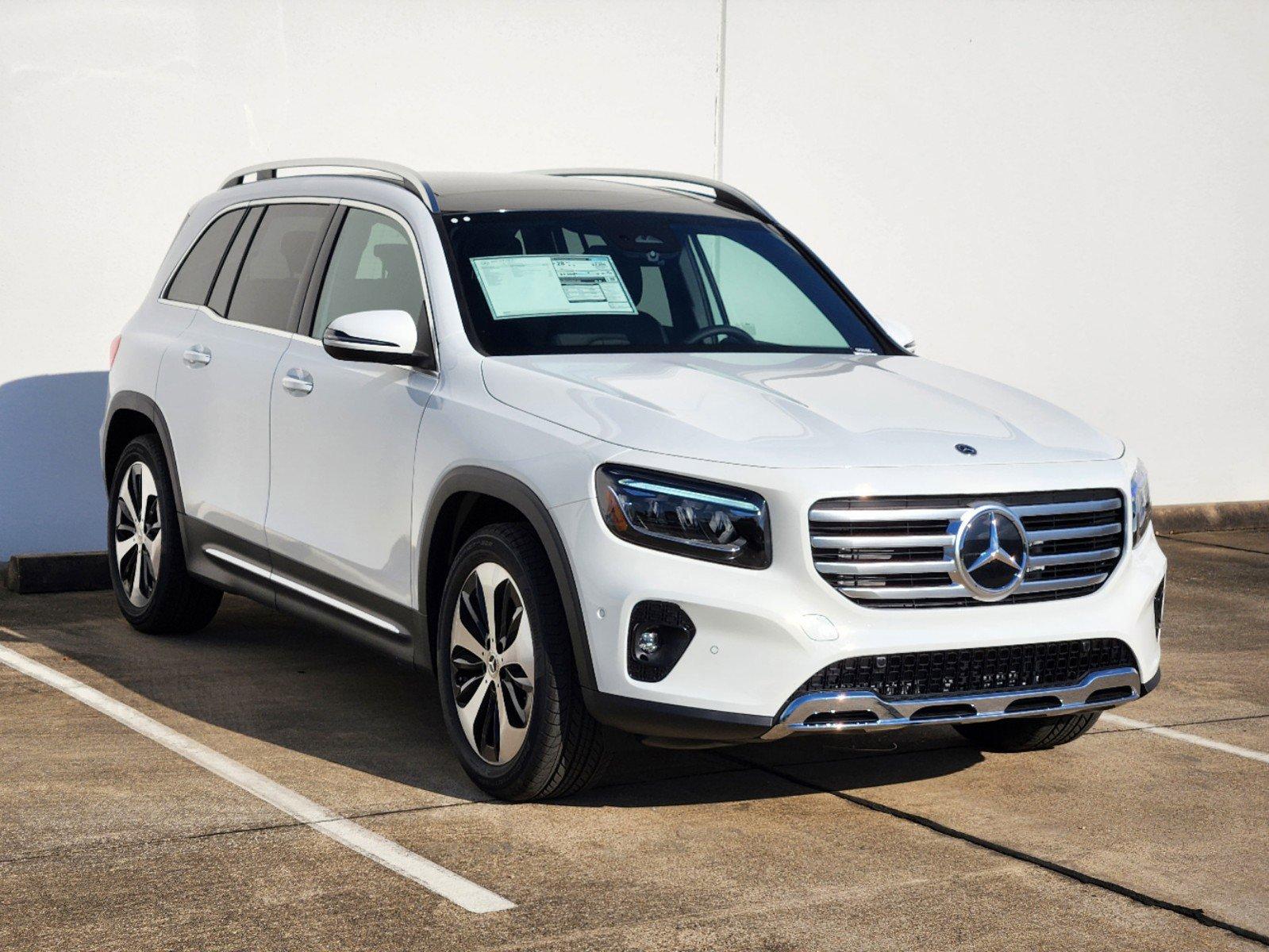 2025 Mercedes-Benz GLB Vehicle Photo in HOUSTON, TX 77079