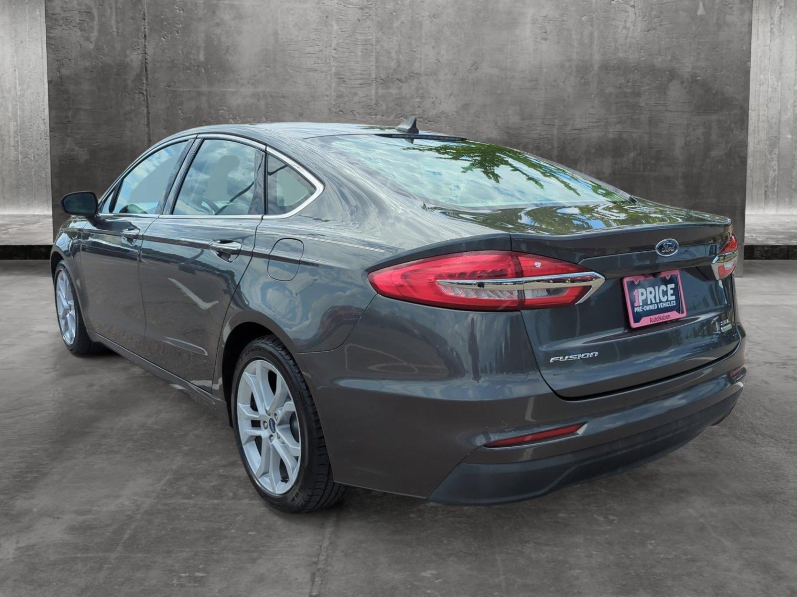 2019 Ford Fusion Vehicle Photo in Memphis, TN 38133