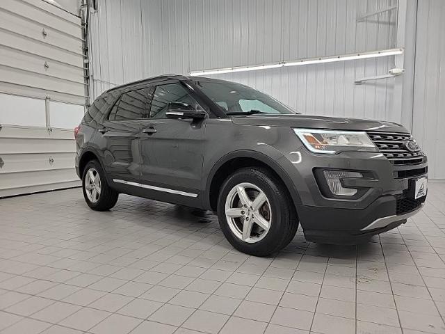 2017 Ford Explorer Vehicle Photo in Kaukauna, WI 54130