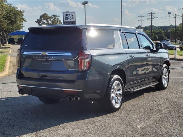 2021 Chevrolet Suburban Vehicle Photo in DENTON, TX 76210-9321