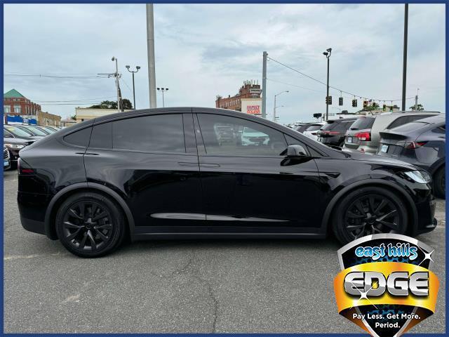 2024 Tesla Model X Vehicle Photo in FREEPORT, NY 11520-3923