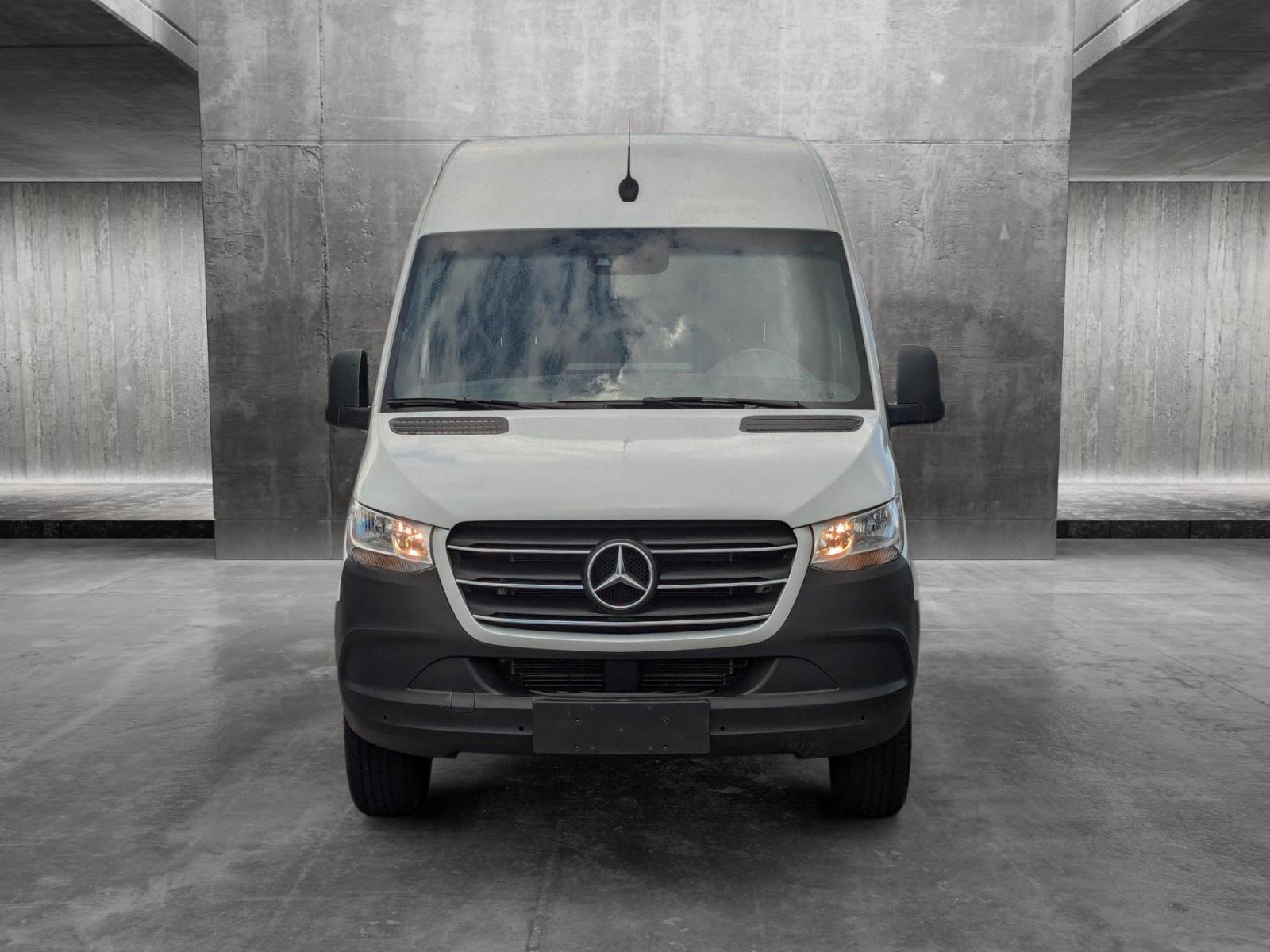 2019 Mercedes-Benz Sprinter Crew Van Vehicle Photo in St. Petersburg, FL 33713