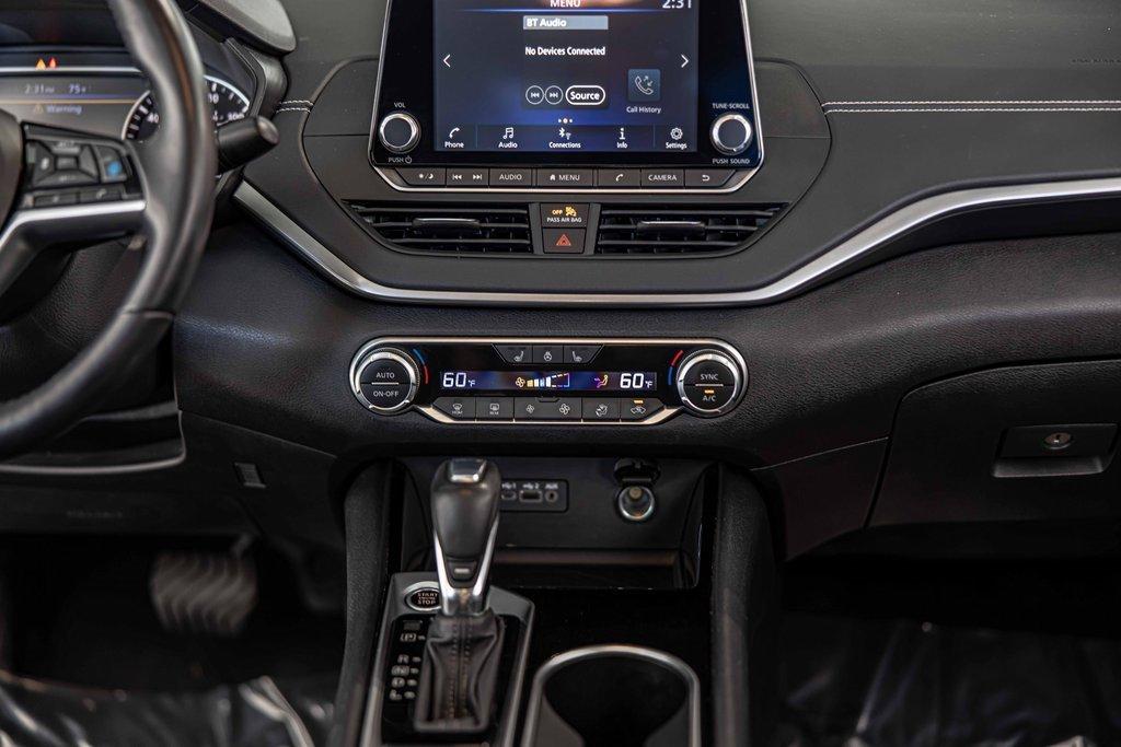 2020 Nissan Altima Vehicle Photo in Saint Charles, IL 60174