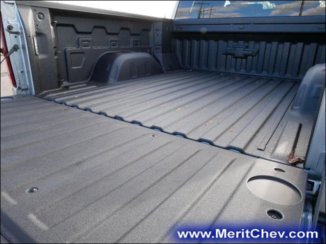 2025 Chevrolet Silverado 1500 Vehicle Photo in MAPLEWOOD, MN 55119-4794