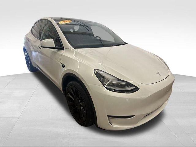 2023 Tesla Model Y Vehicle Photo in MEDINA, OH 44256-9631