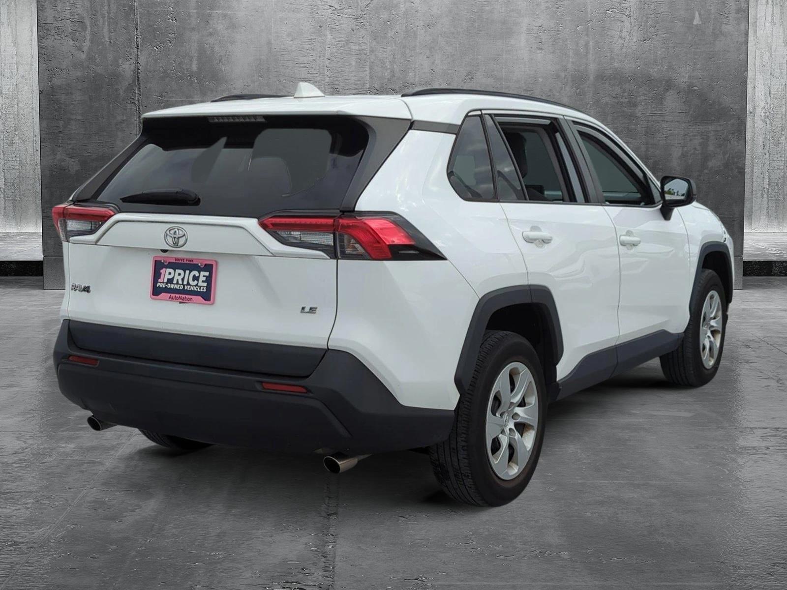 2021 Toyota RAV4 Vehicle Photo in Ft. Myers, FL 33907