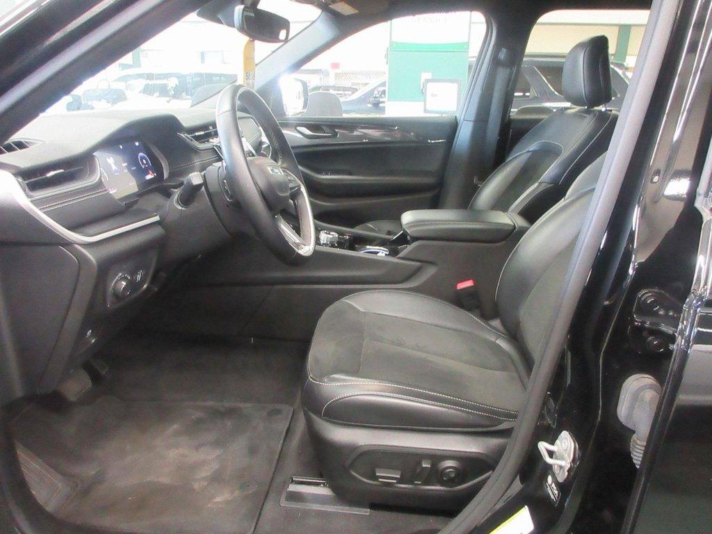 2021 Jeep Grand Cherokee L Vehicle Photo in AKRON, OH 44320-4088