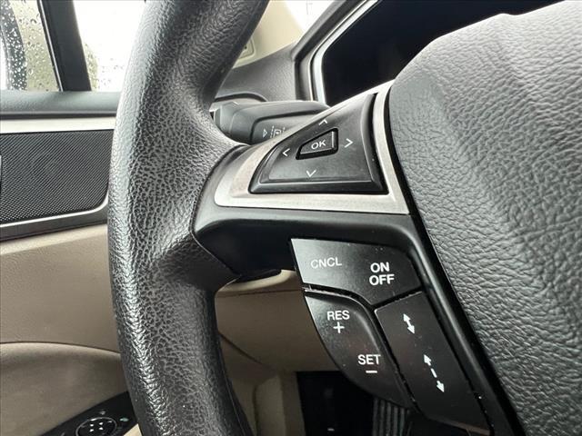 2019 Ford Fusion Hybrid Vehicle Photo in O'Fallon, IL 62269